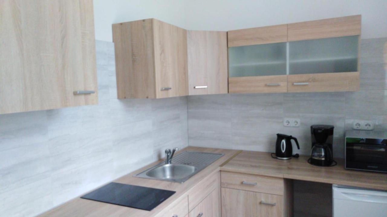 Apartmenthaus Rosenflair Schönebeck Екстериор снимка