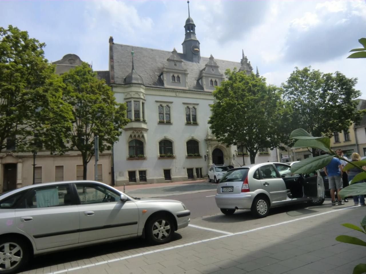 Apartmenthaus Rosenflair Schönebeck Екстериор снимка