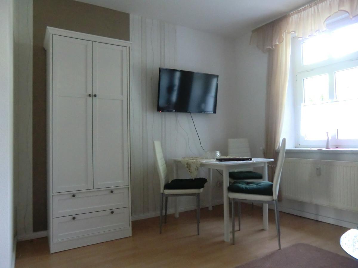 Apartmenthaus Rosenflair Schönebeck Екстериор снимка