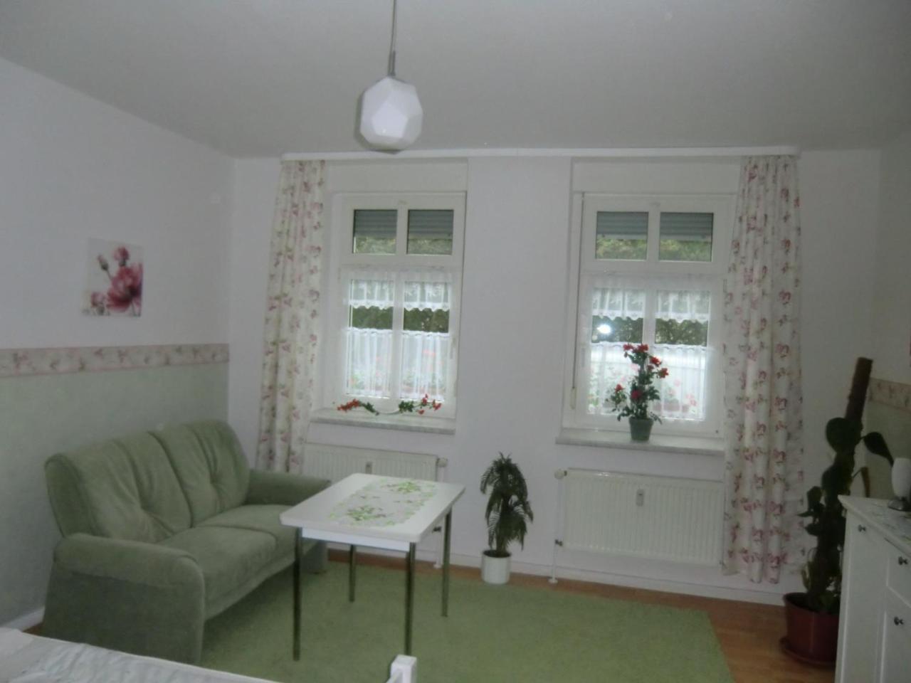 Apartmenthaus Rosenflair Schönebeck Екстериор снимка